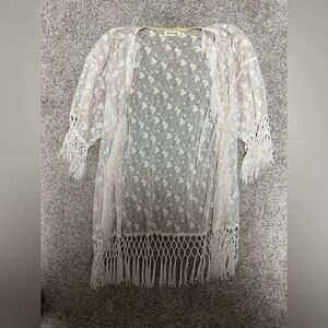 White Lace & Fringe Shawl
